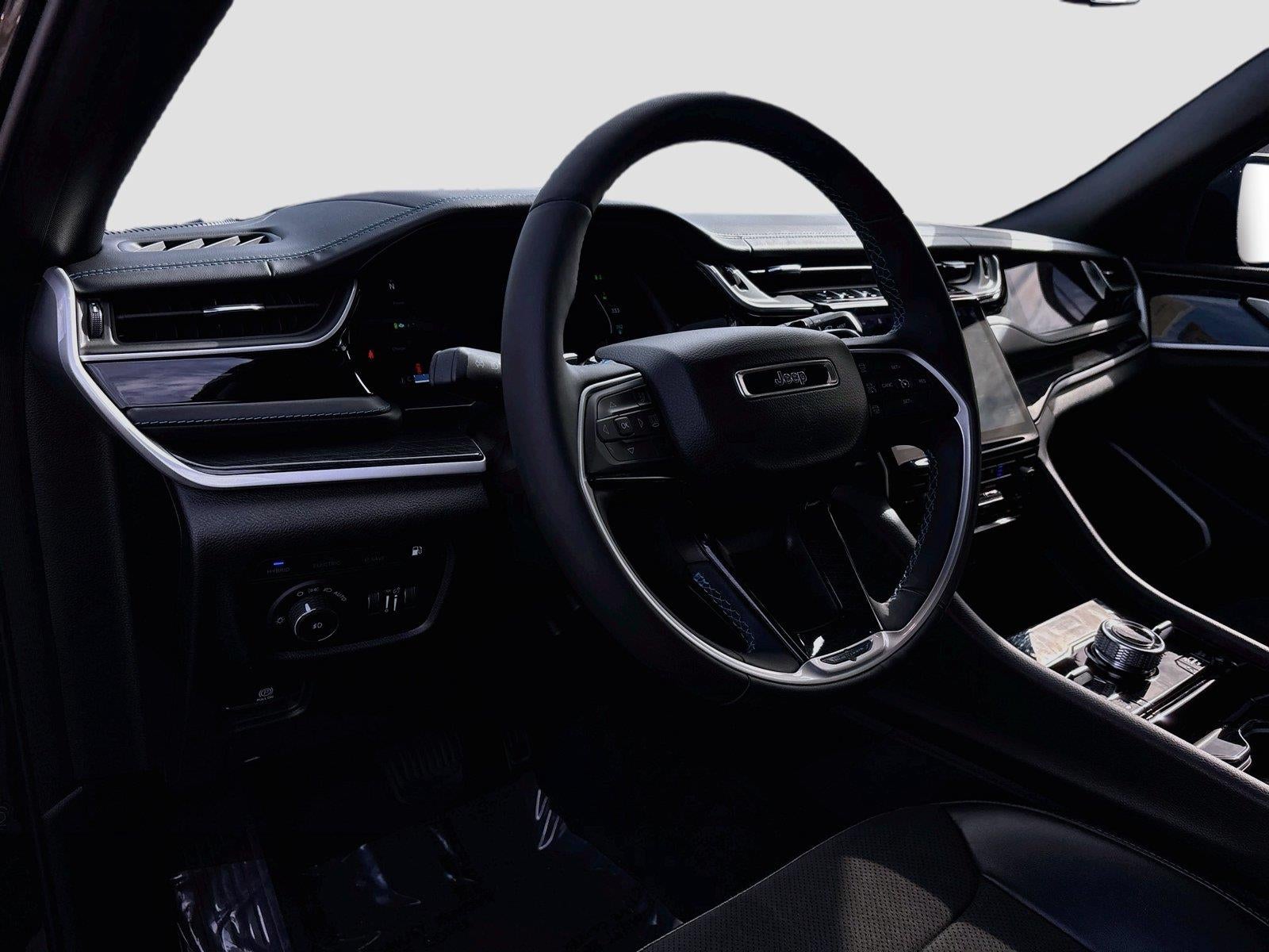 2022 Jeep Grand Cherokee 4Xe Trailhawk