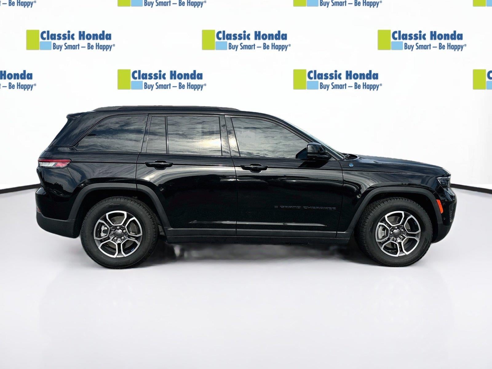 2022 Jeep Grand Cherokee 4Xe Trailhawk