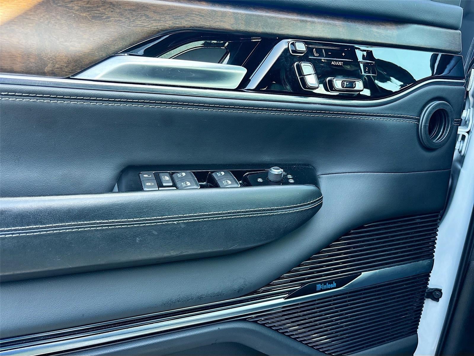 2023 Jeep Grand Wagoneer Series II