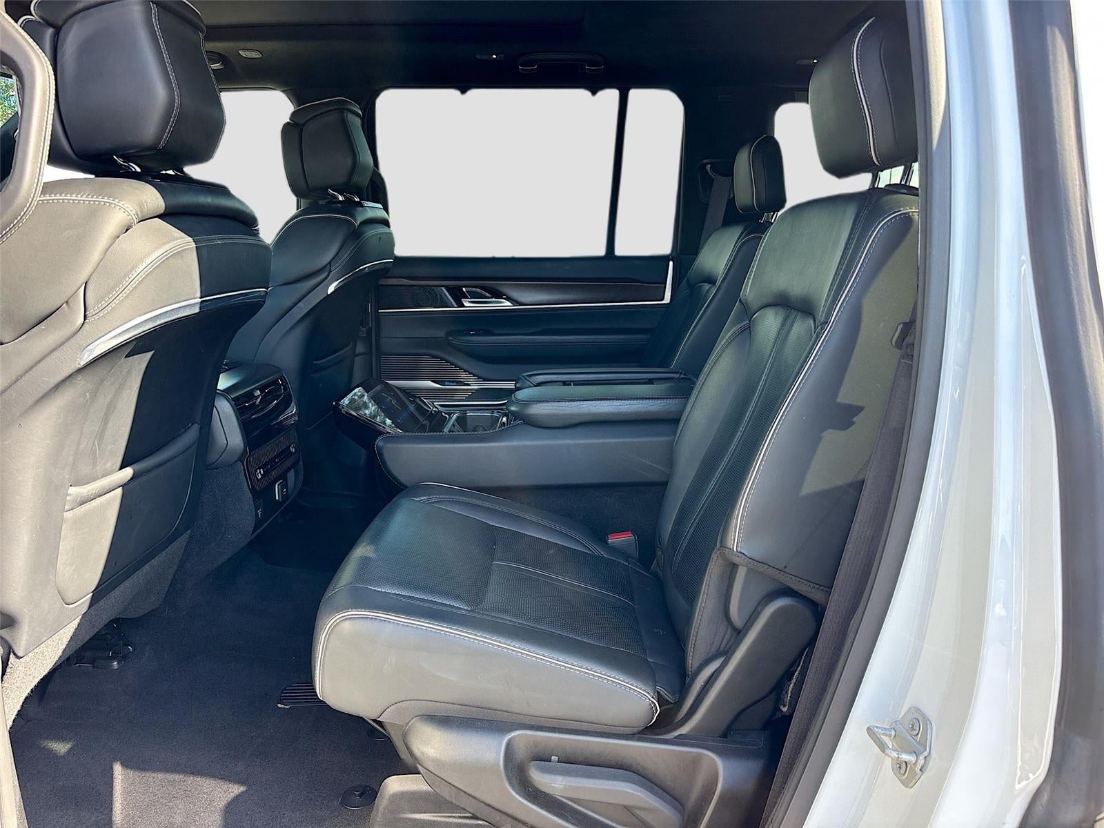 2023 Jeep Grand Wagoneer Series II