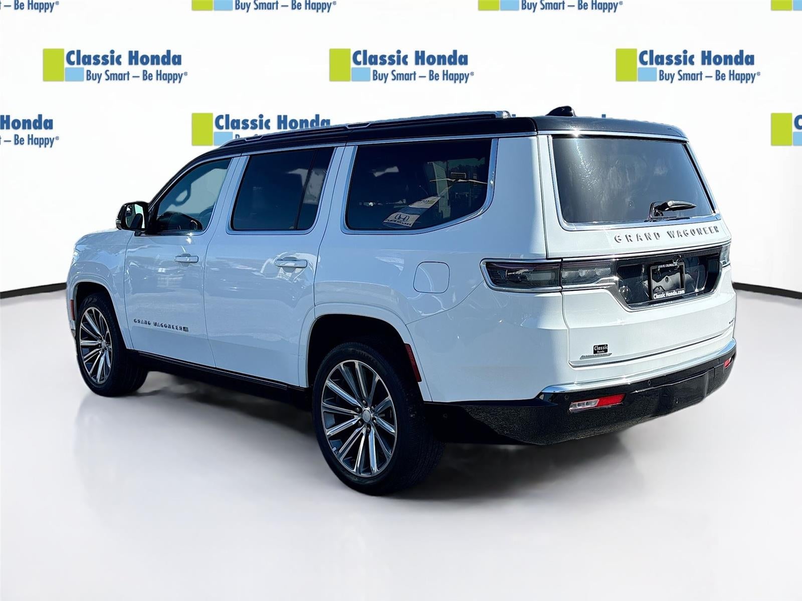 2023 Jeep Grand Wagoneer Series II