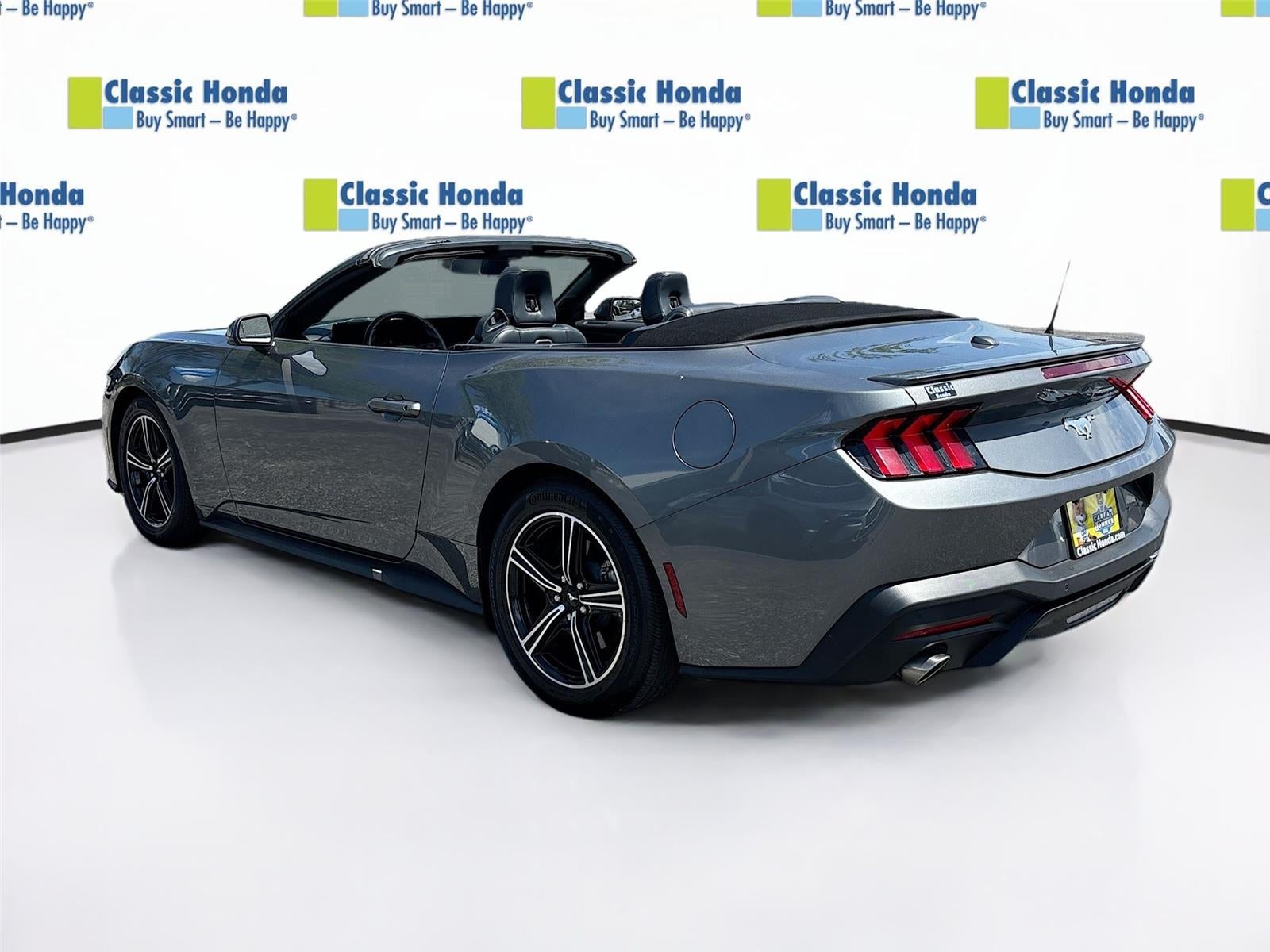 2025 Ford Mustang EcoBoost