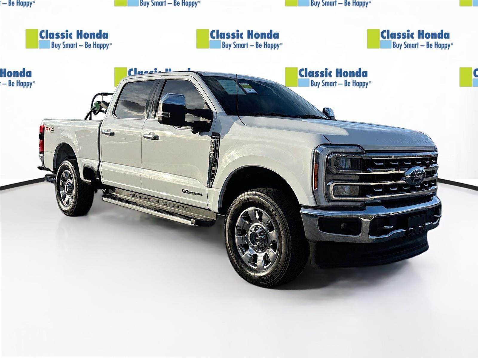 2023 Ford Super Duty F-250 Lariat