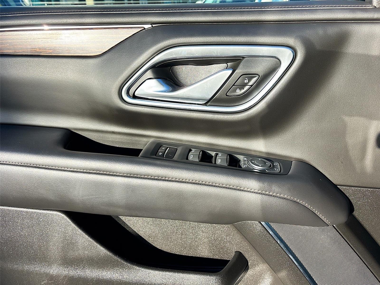 2021 Chevrolet Suburban High Country