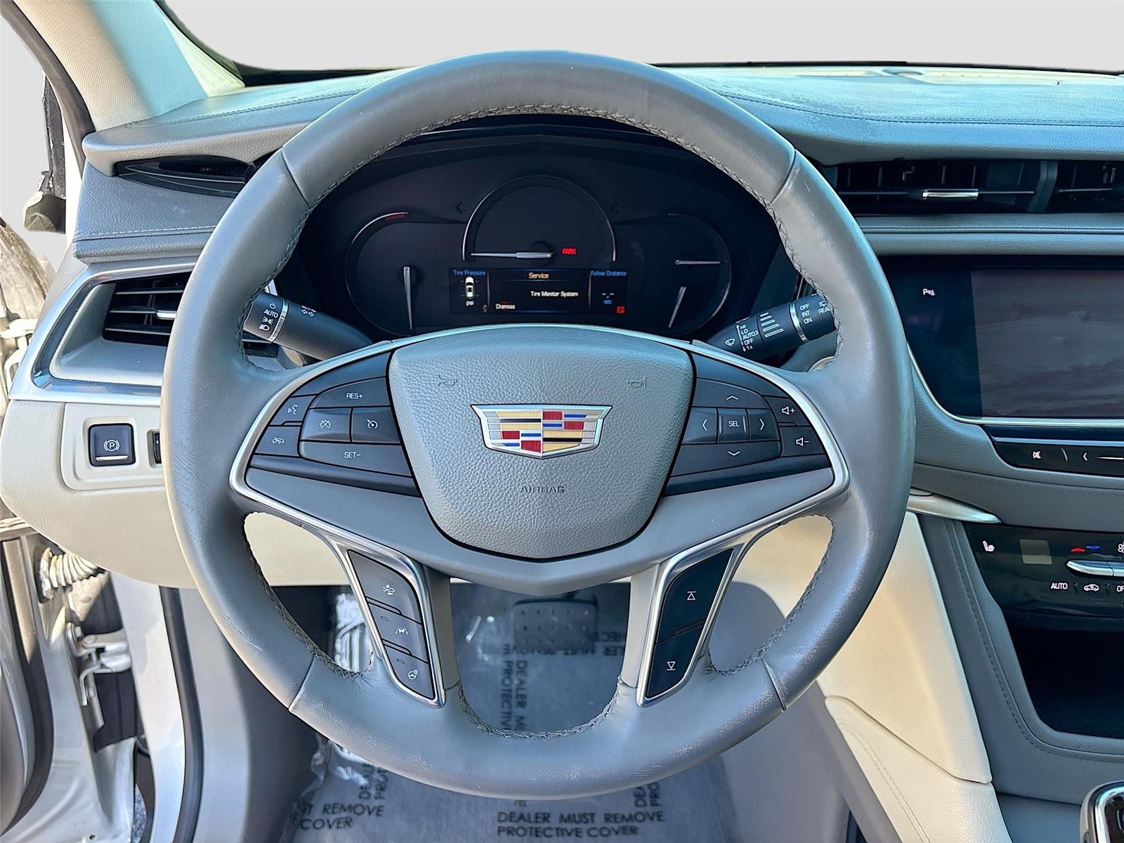 2017 Cadillac XT5 Luxury FWD