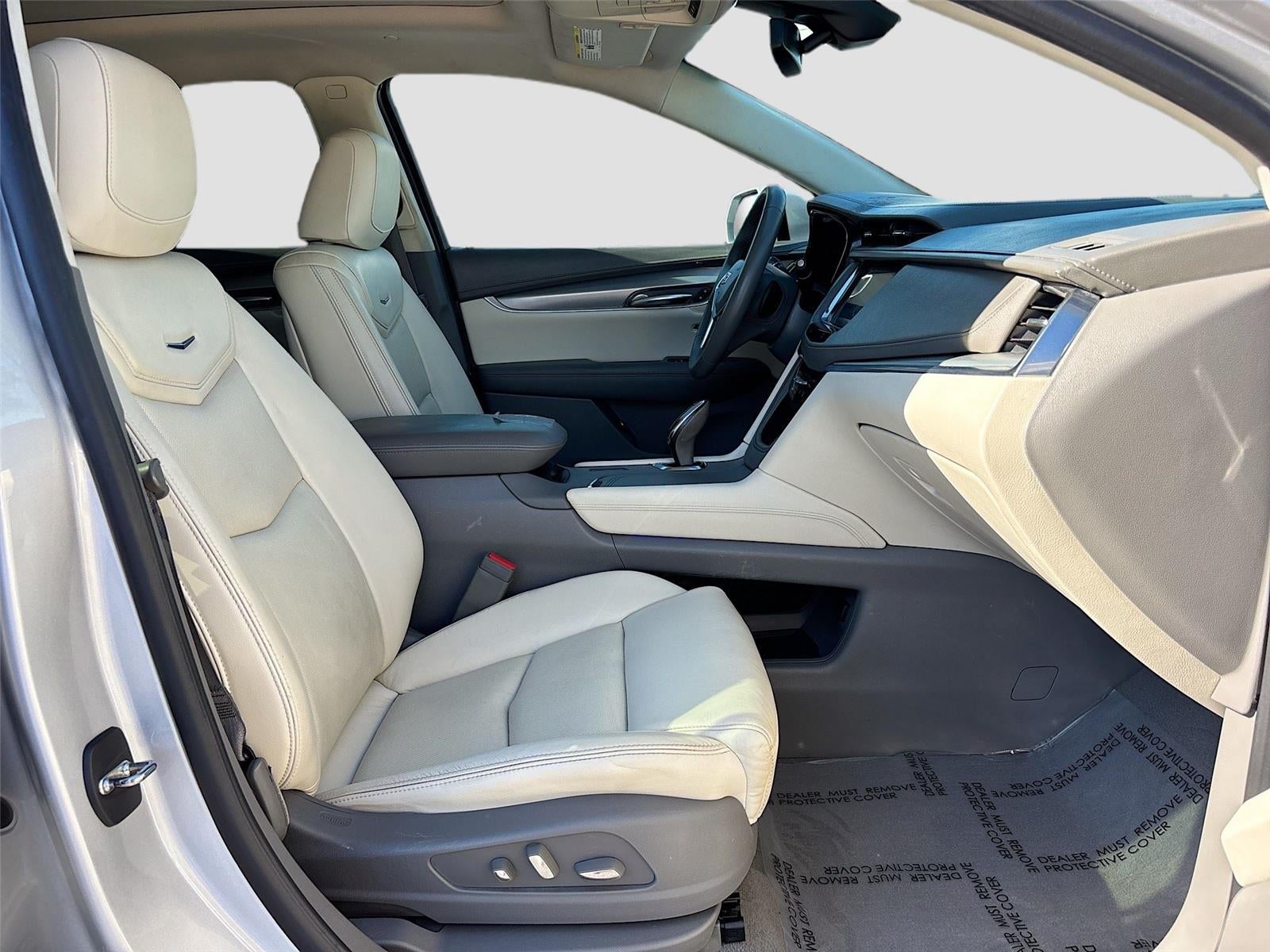 2017 Cadillac XT5 Luxury FWD