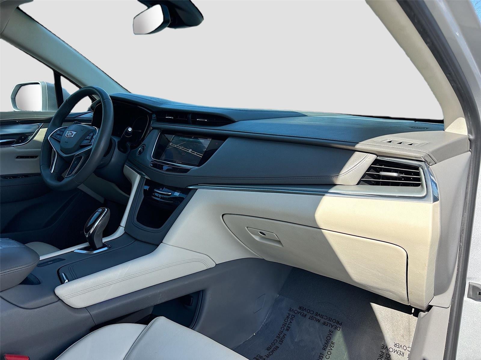 2017 Cadillac XT5 Luxury FWD