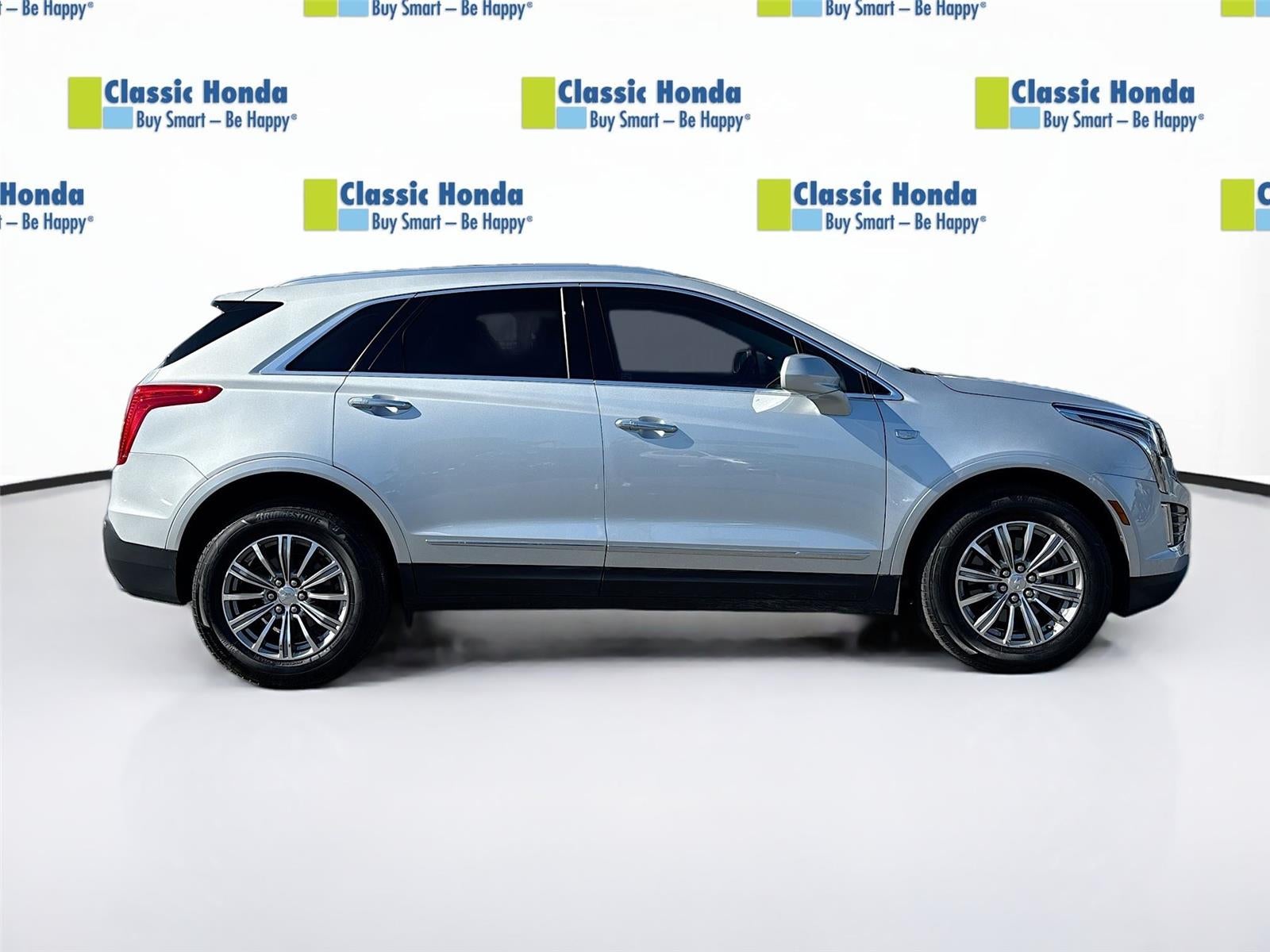 2017 Cadillac XT5 Luxury FWD