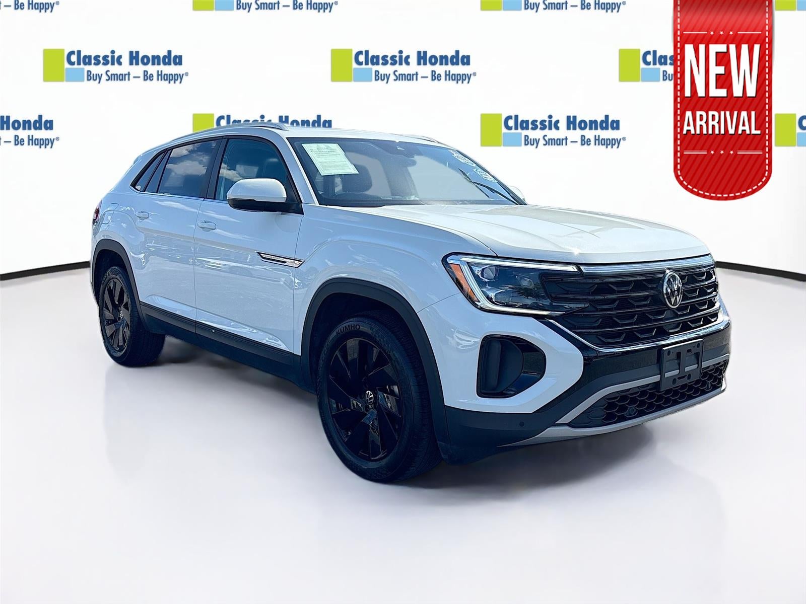 2025 Volkswagen Atlas Cross Sport 2.0T SE w/Technology