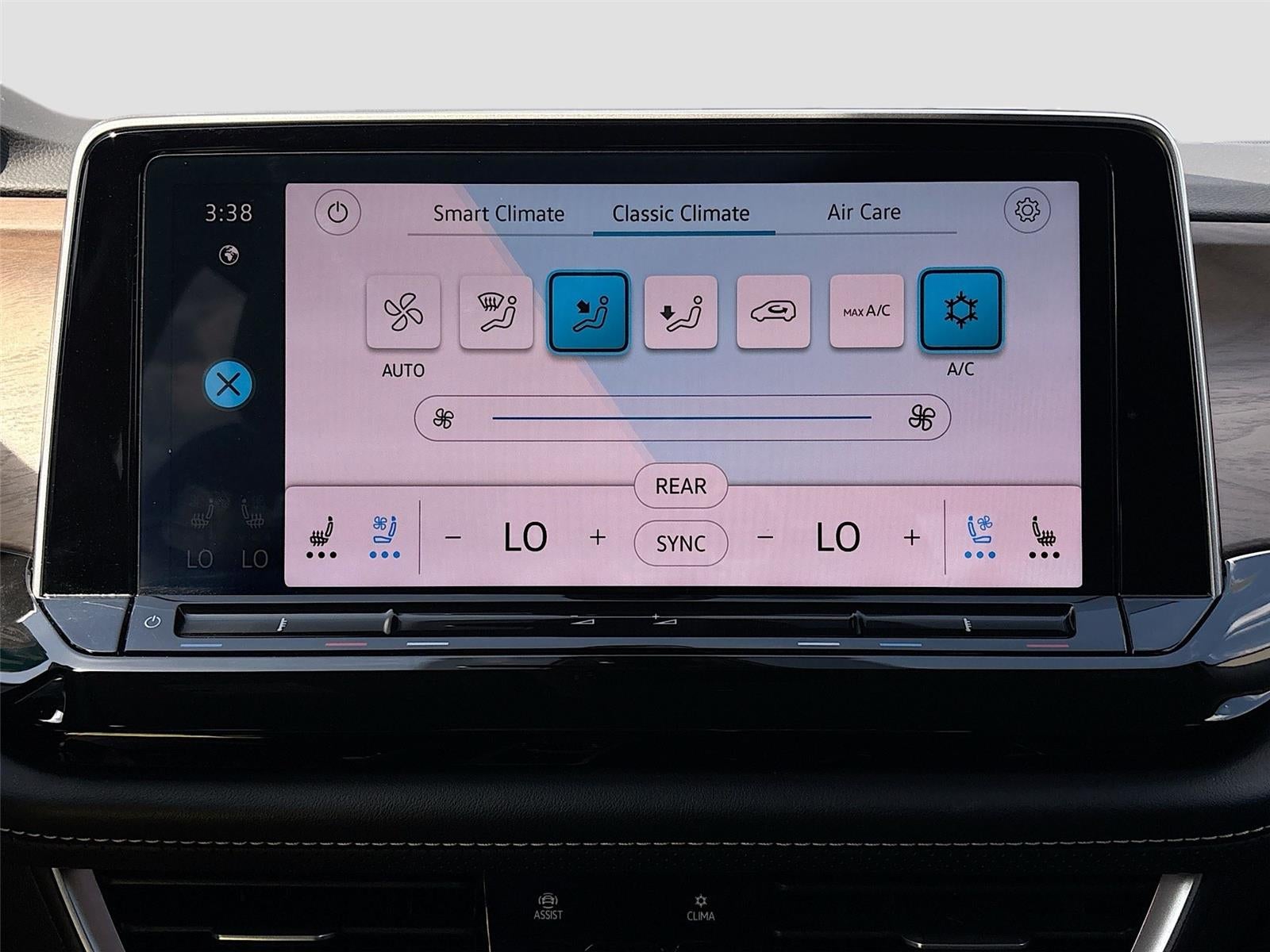 2025 Volkswagen Atlas 2.0T SE w/Technology