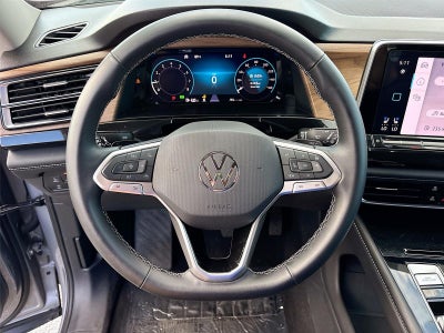 2025 Volkswagen Atlas 2.0T SE w/Technology