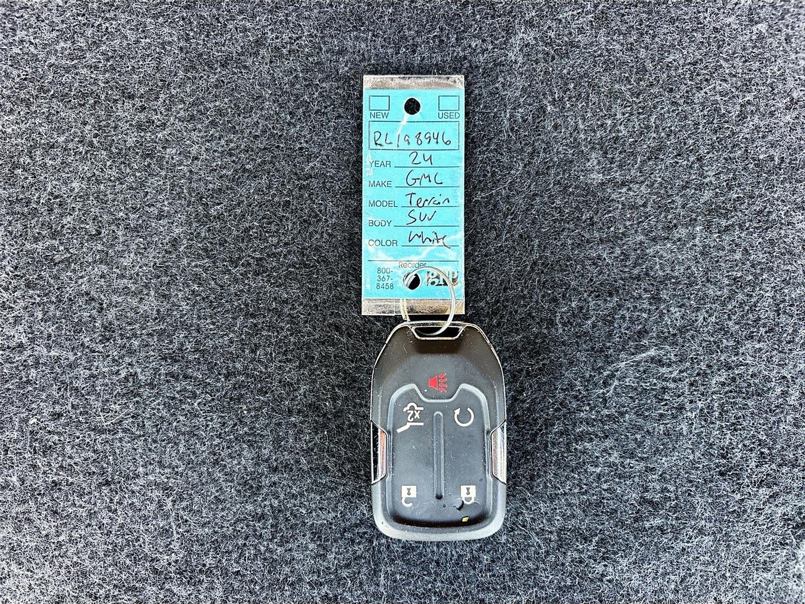 2024 GMC Terrain SLT