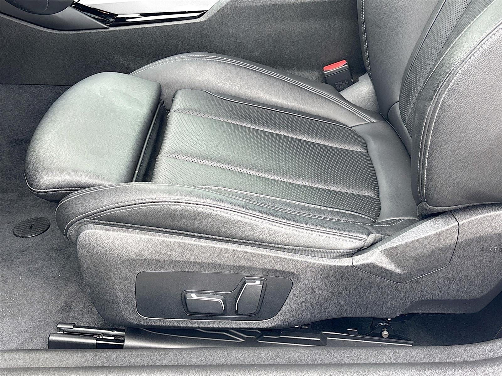 2024 BMW 2 Series 230i