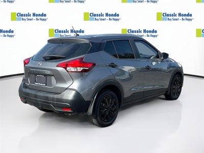 2019 Nissan Kicks S