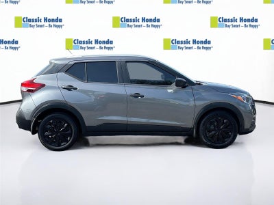 2019 Nissan Kicks S