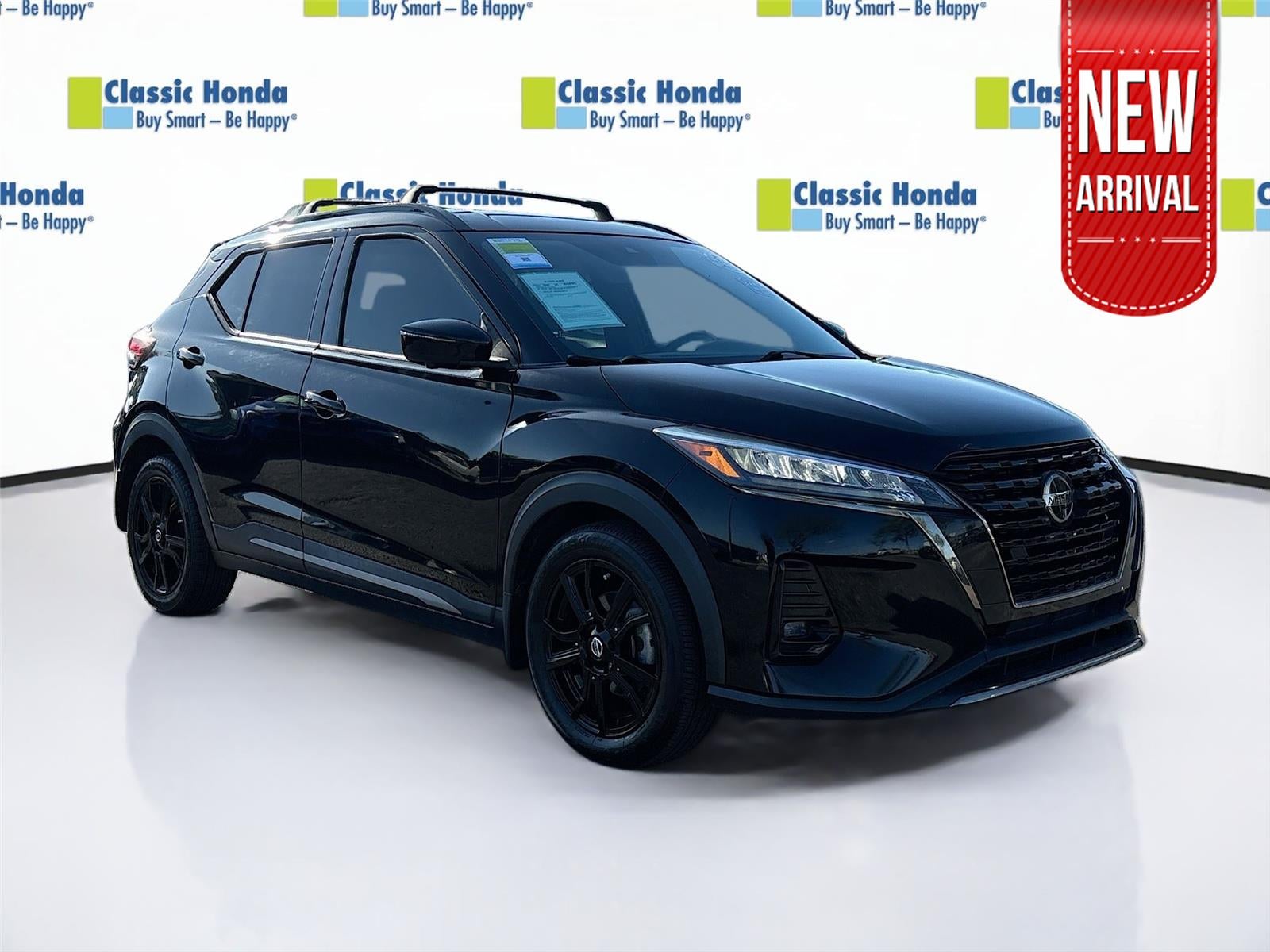 2021 Nissan Kicks SR