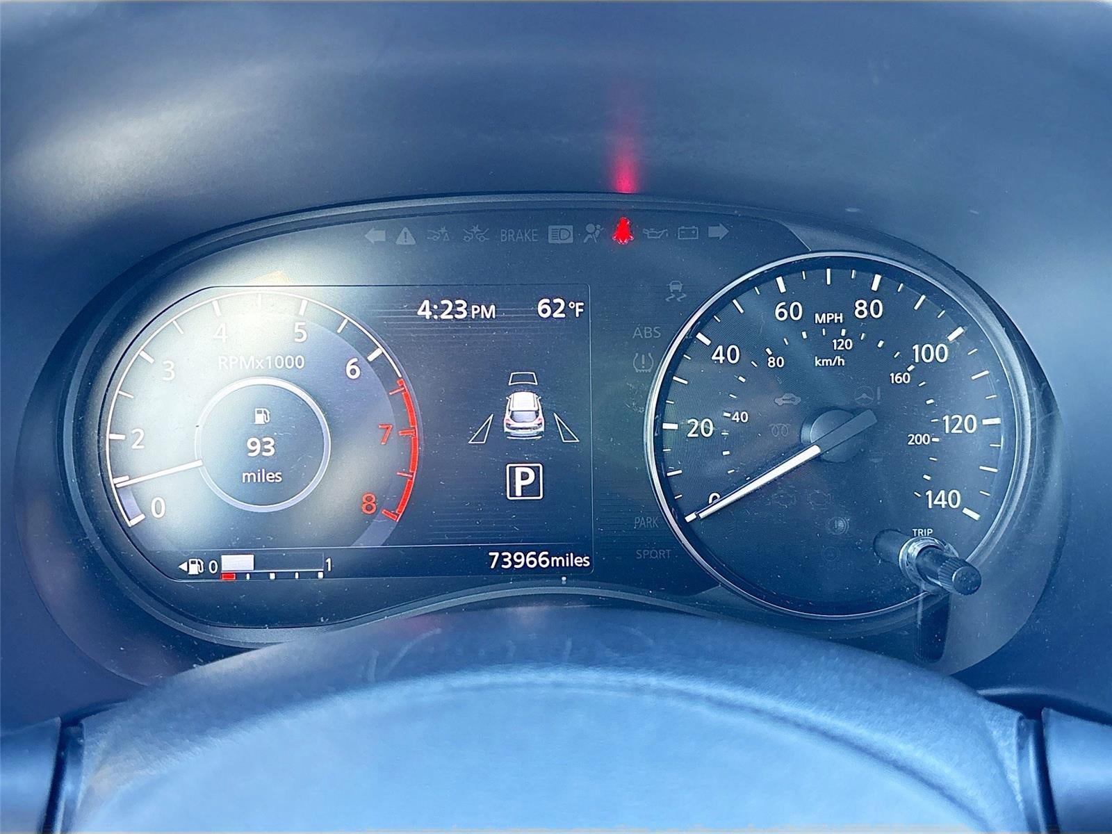 2021 Nissan Kicks SR