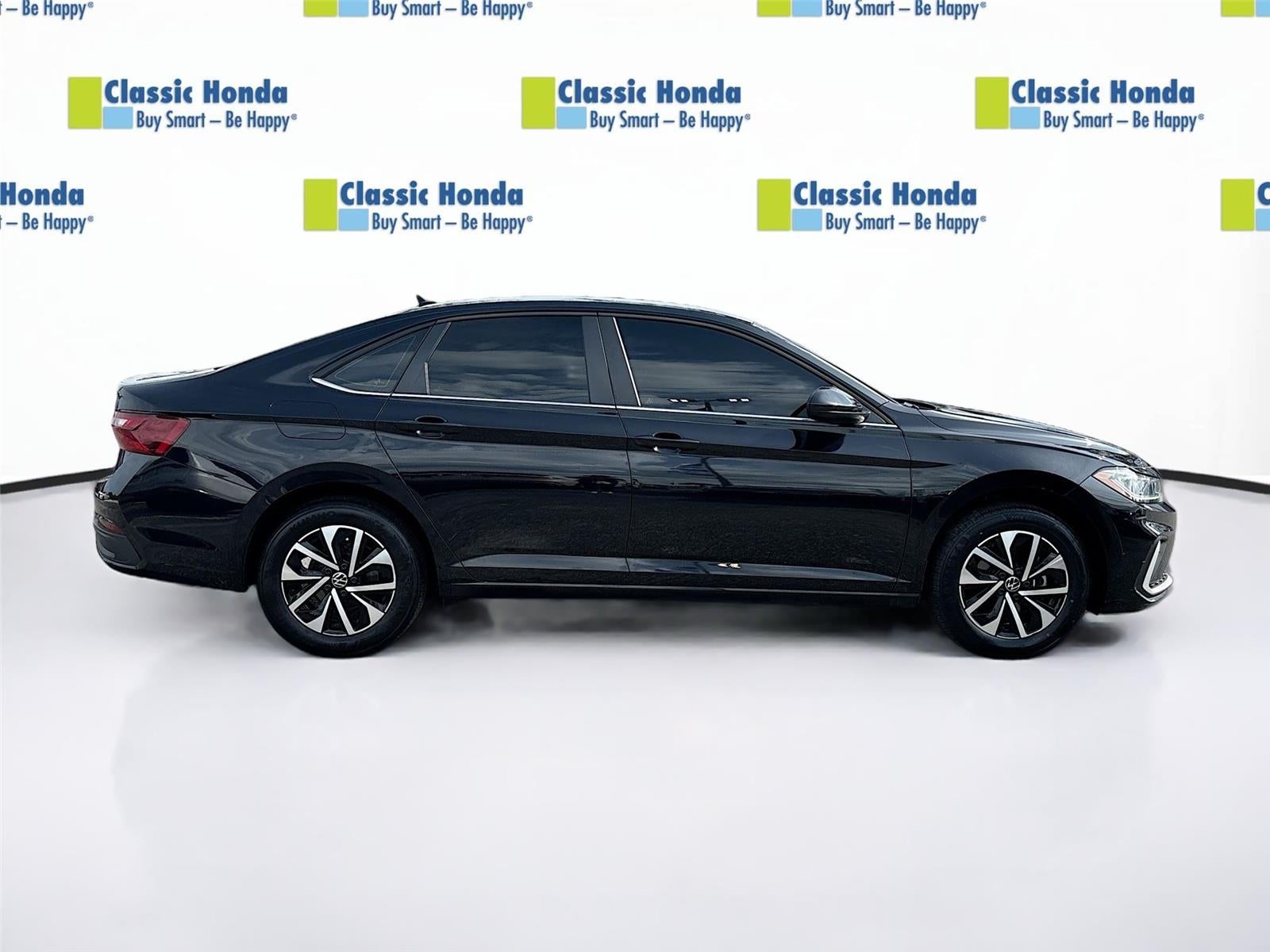 2025 Volkswagen Jetta S
