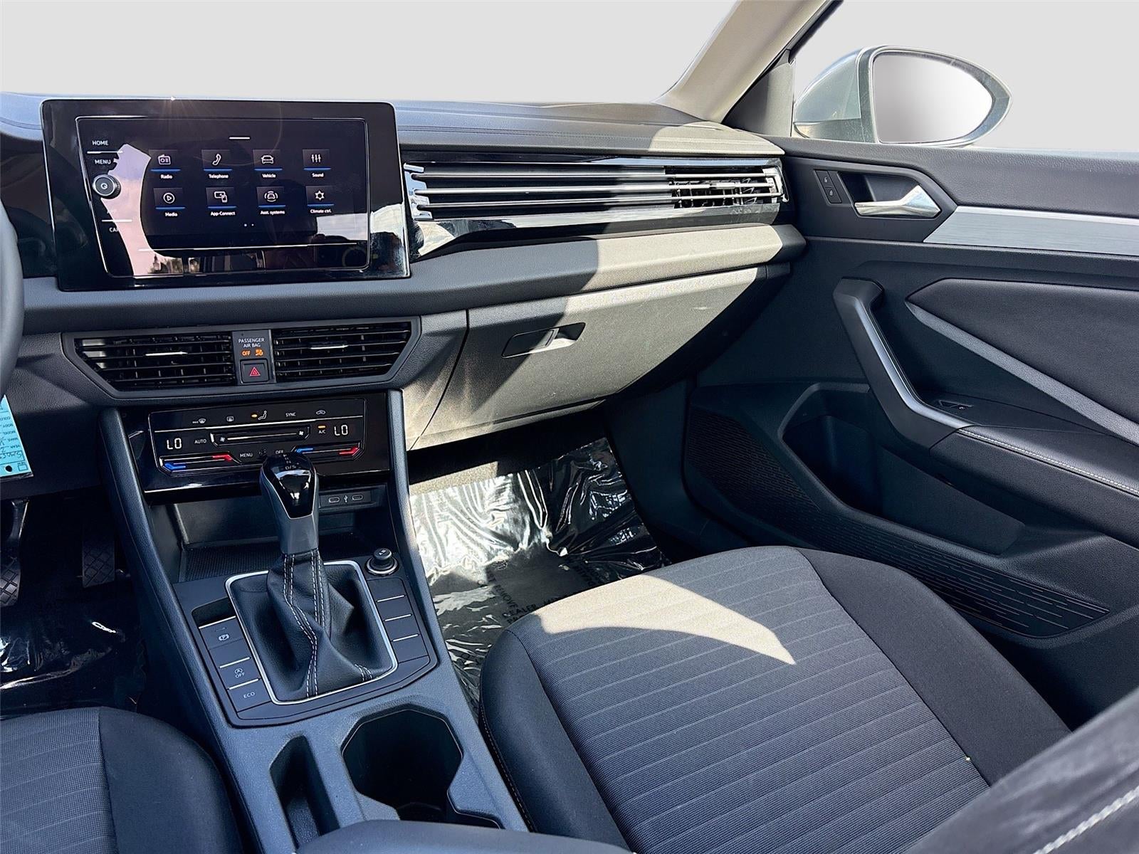 2025 Volkswagen Jetta S