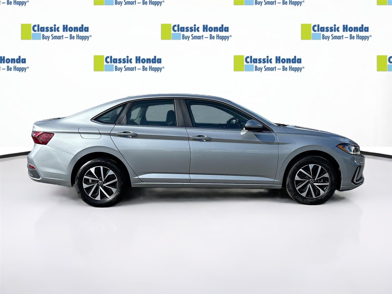 2025 Volkswagen Jetta S