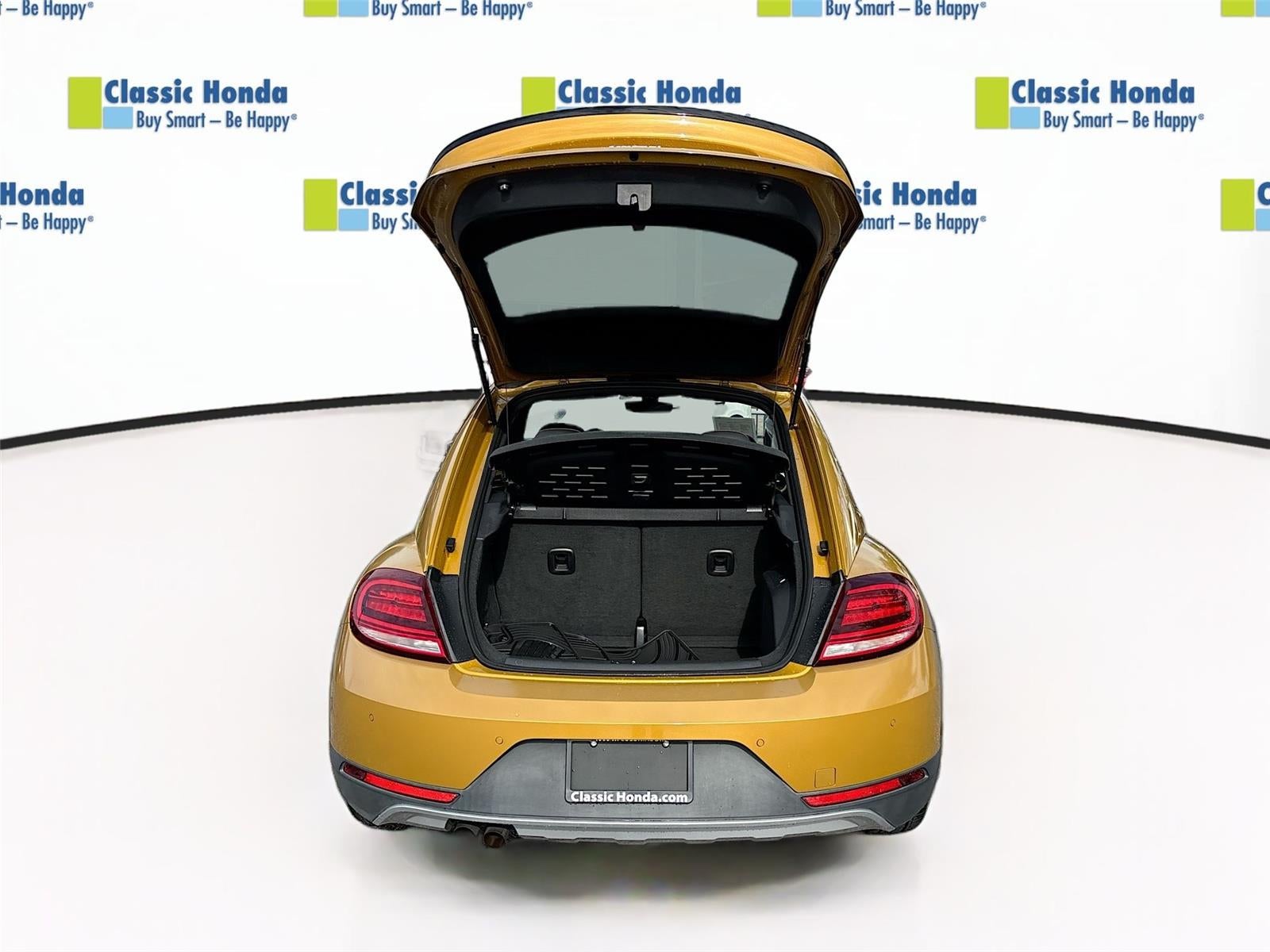 2017 Volkswagen Beetle 1.8T Dune