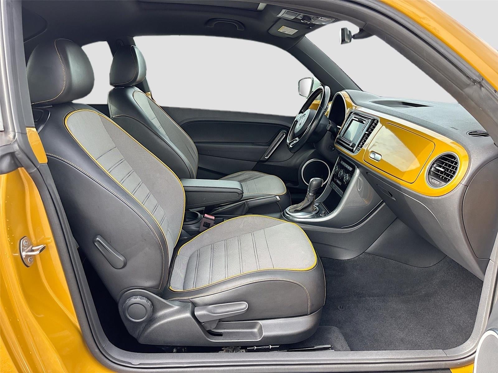 2017 Volkswagen Beetle 1.8T Dune