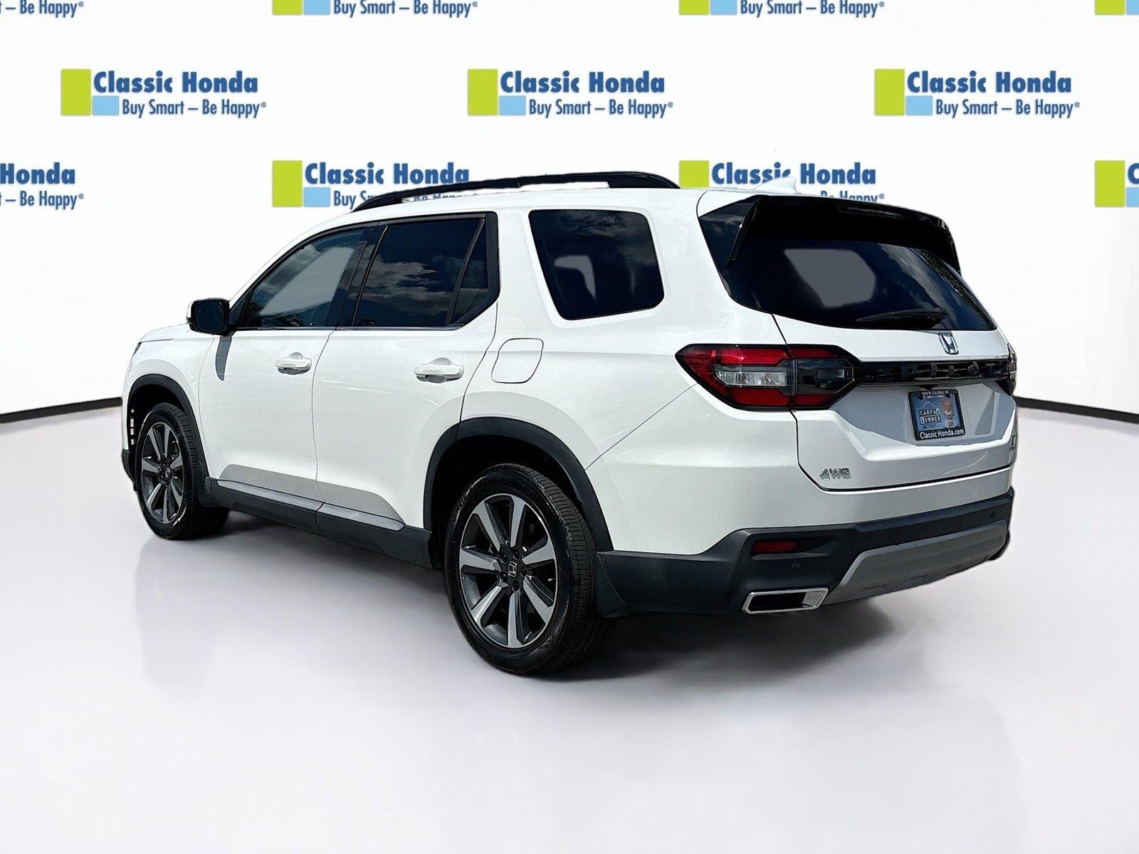 2024 Honda Pilot Touring