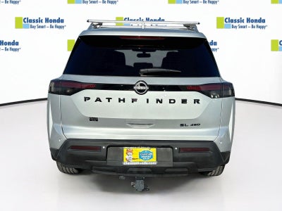 2022 Nissan Pathfinder SL