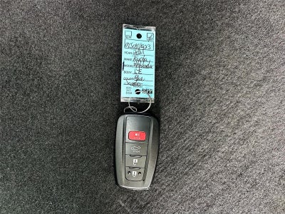 2021 Toyota Highlander LE