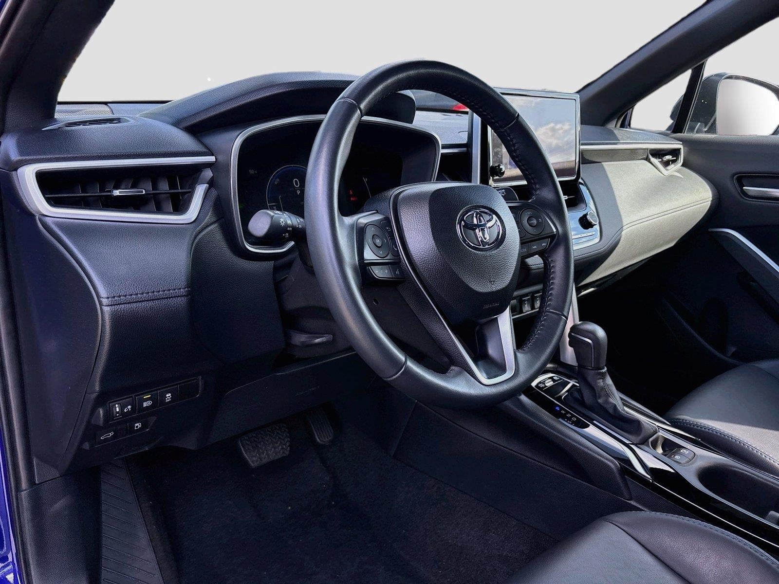 2025 Toyota Corolla Cross Hybrid XSE