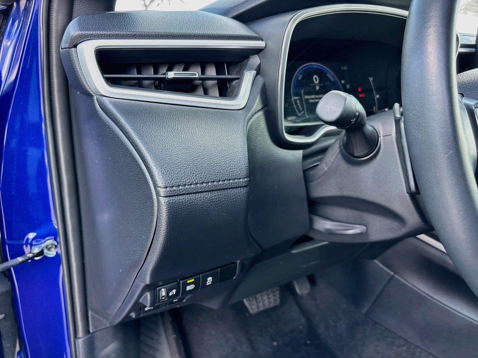 2025 Toyota Corolla Cross Hybrid XSE