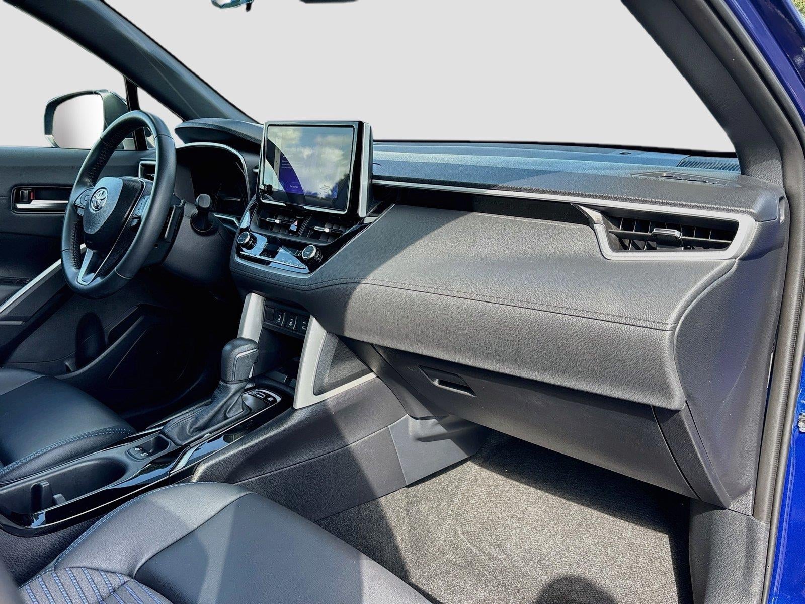 2025 Toyota Corolla Cross Hybrid XSE