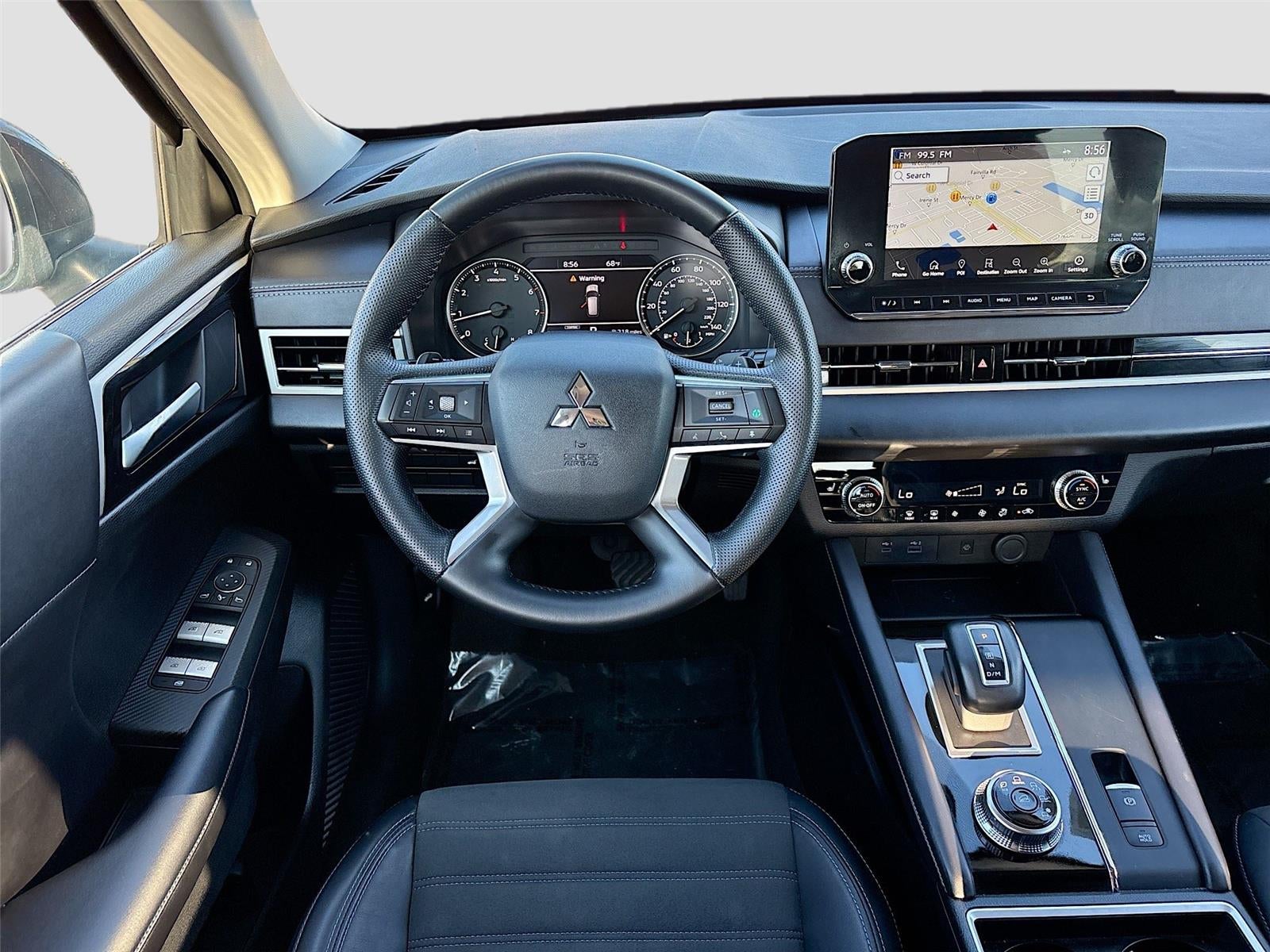 2024 Mitsubishi Outlander SE