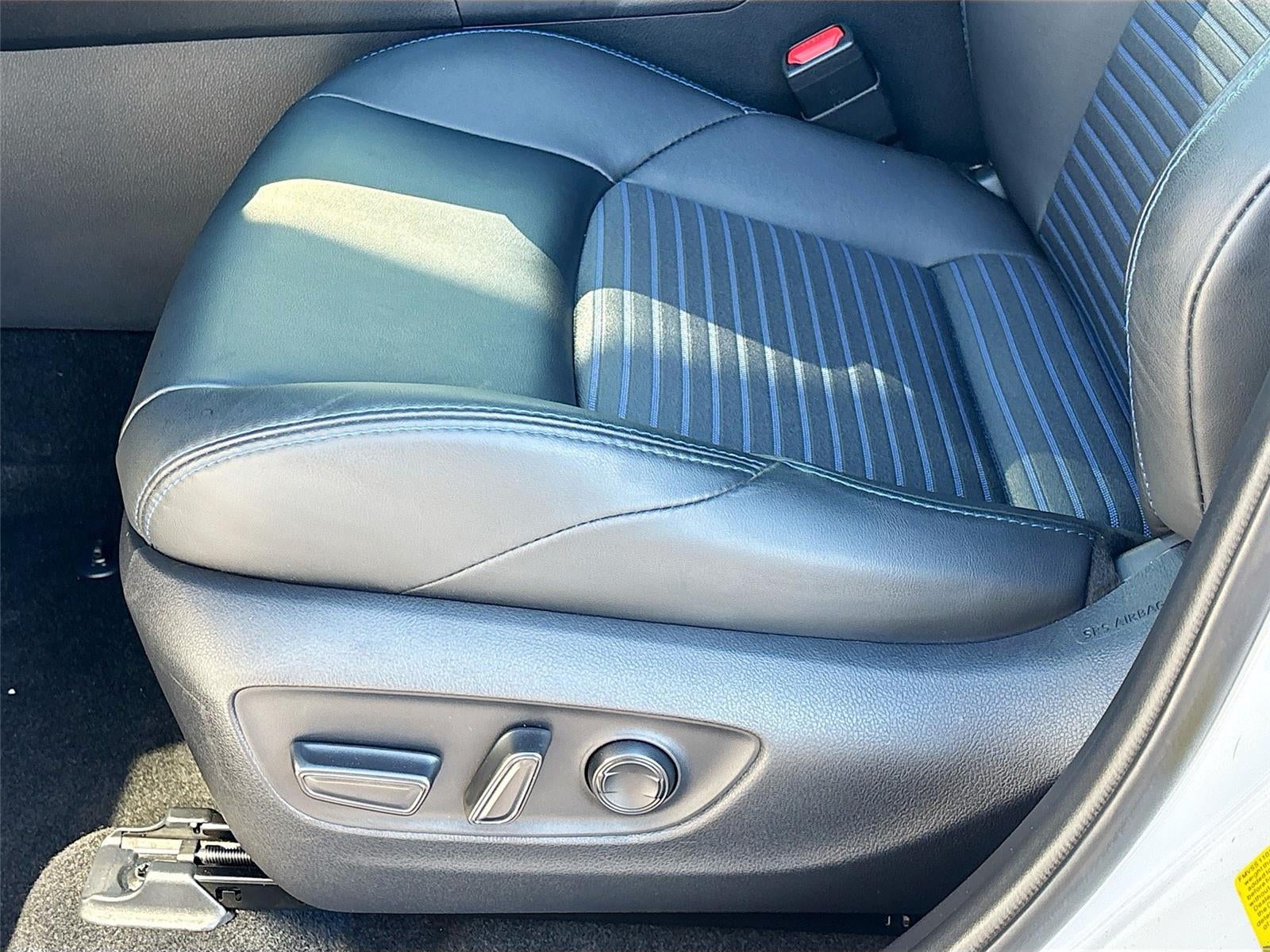 2025 Toyota RAV4 Hybrid XSE