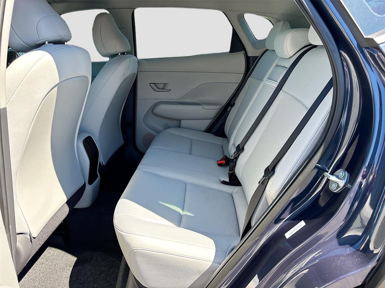 2025 Hyundai Kona SE