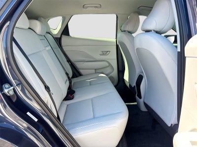 2025 Hyundai Kona SE