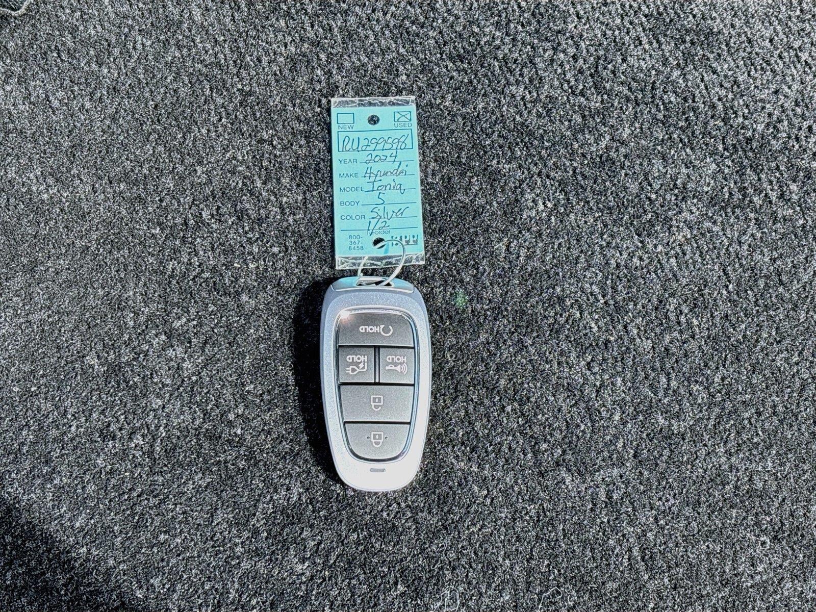 2024 Hyundai Ioniq 5 SE