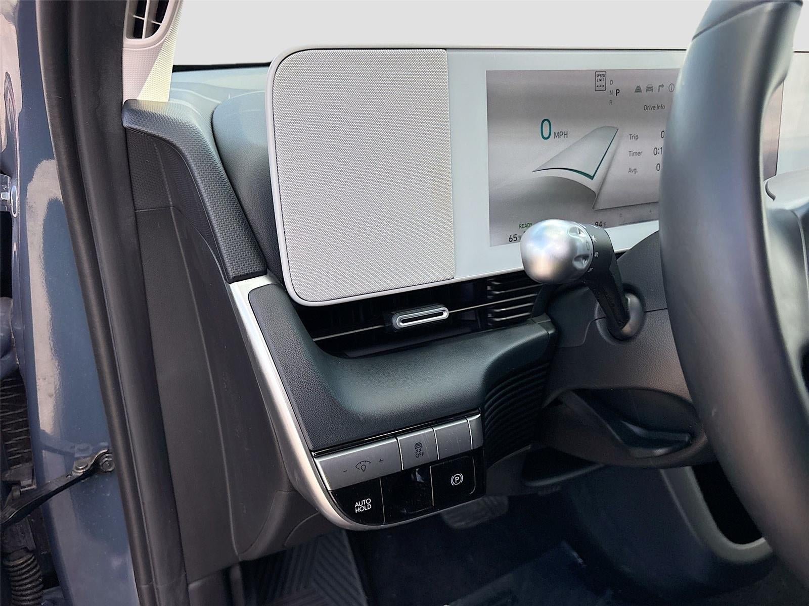 2024 Hyundai IONIQ 5 SE