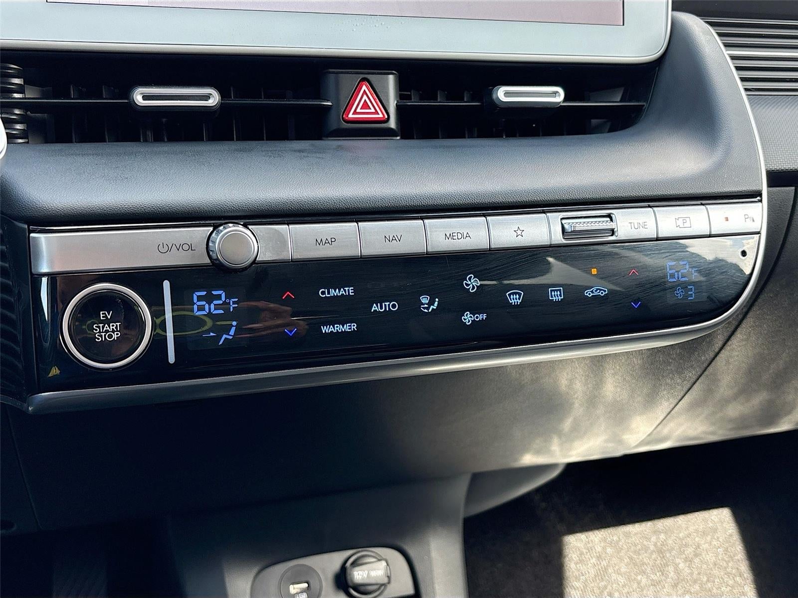 2024 Hyundai IONIQ 5 SE