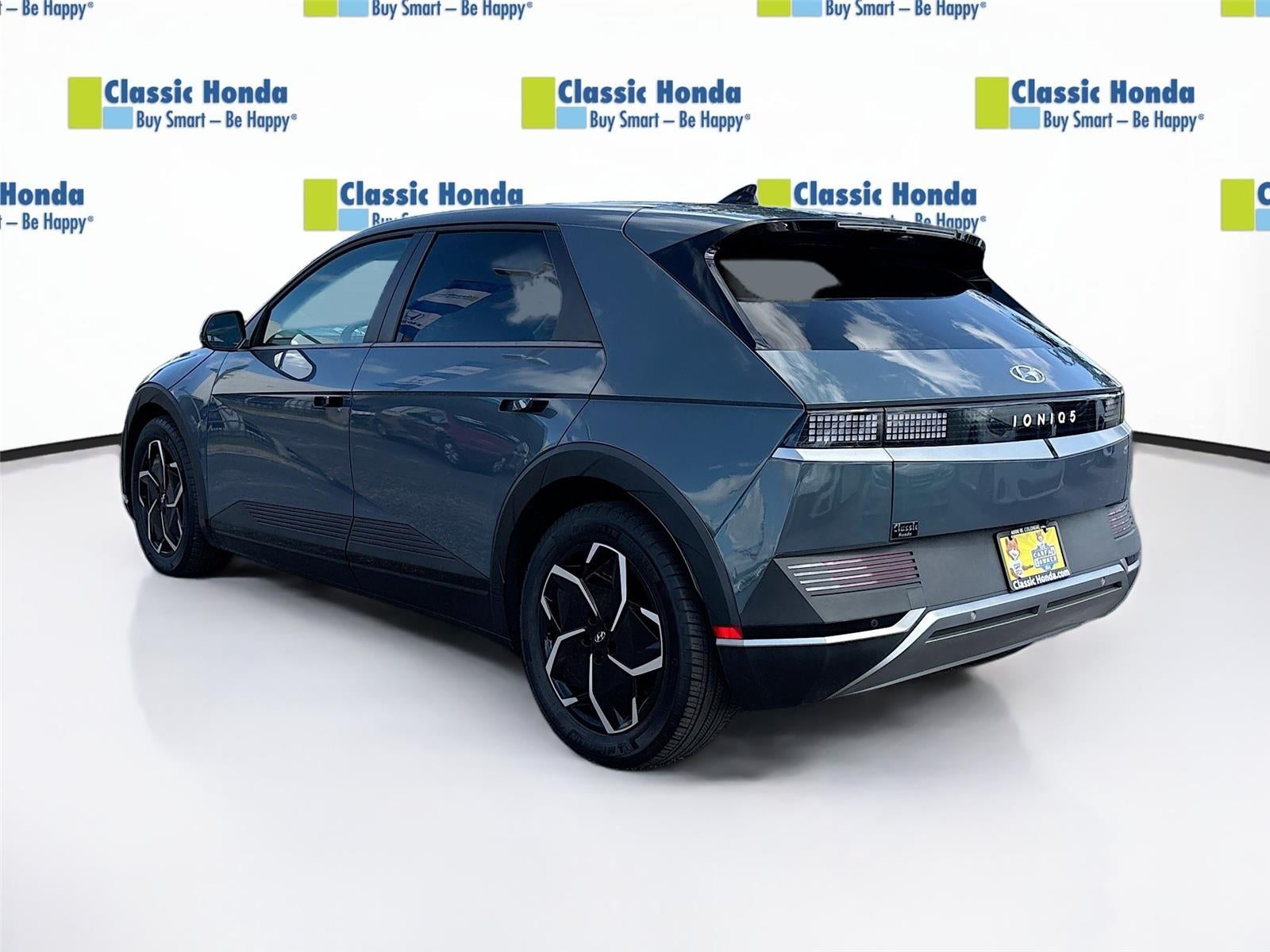 2024 Hyundai IONIQ 5 SE
