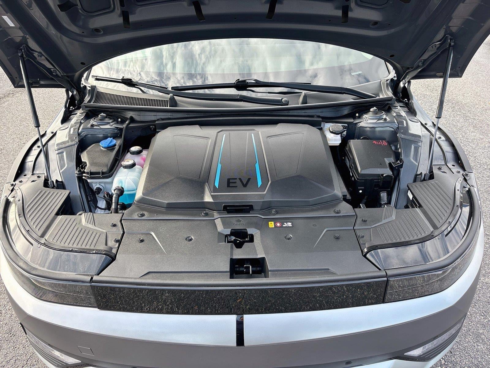 2024 Hyundai IONIQ 5 SEL