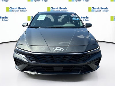 2025 Hyundai Elantra SEL Convenience