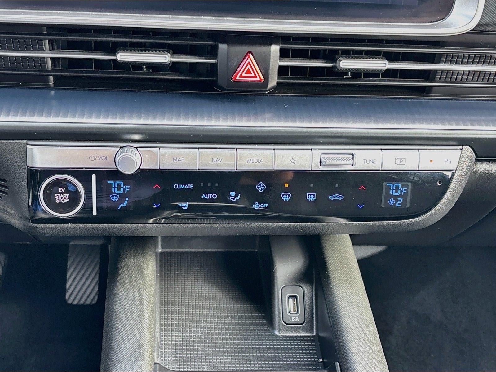 2024 Hyundai Ioniq 6 SE