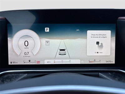 2025 Genesis G90 e-SC