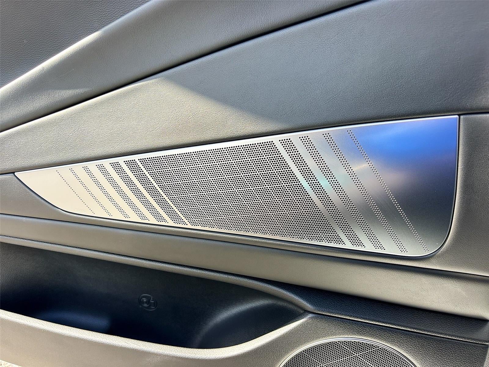 2023 Genesis G80 2.5T