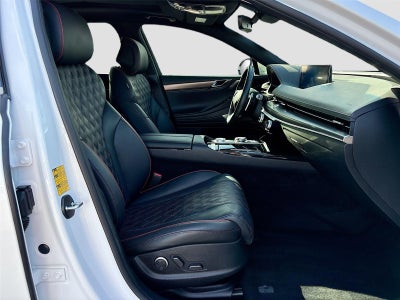 2023 Genesis G80 2.5T