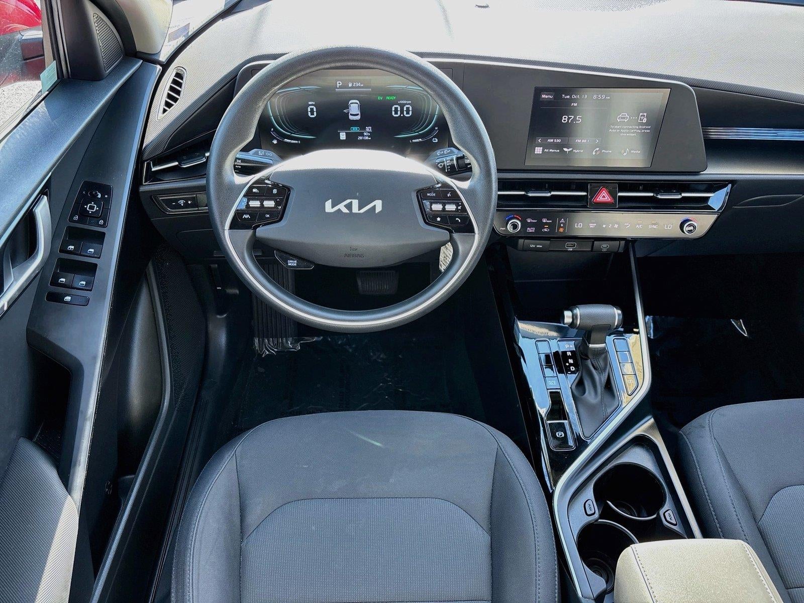 2025 Kia Niro LX