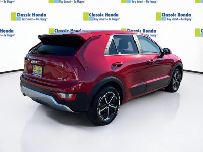 2025 Kia Niro LX