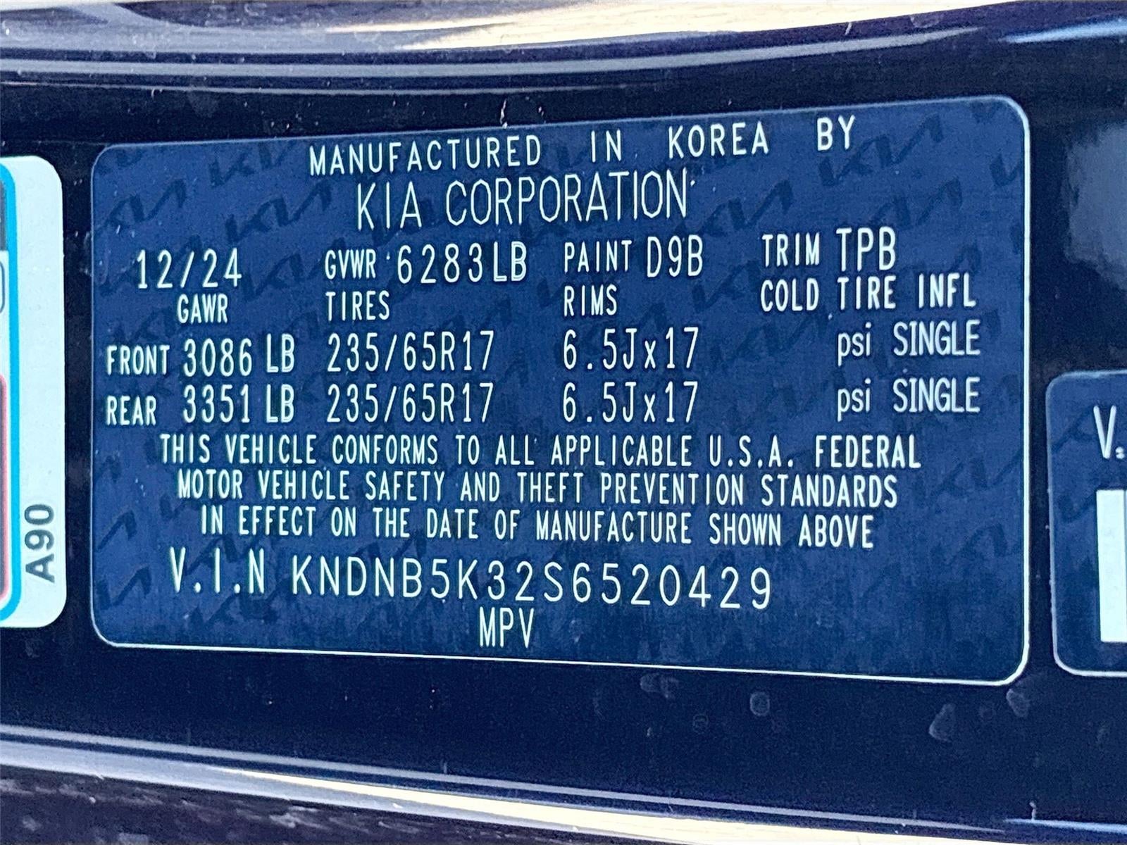 2025 Kia Carnival LXS