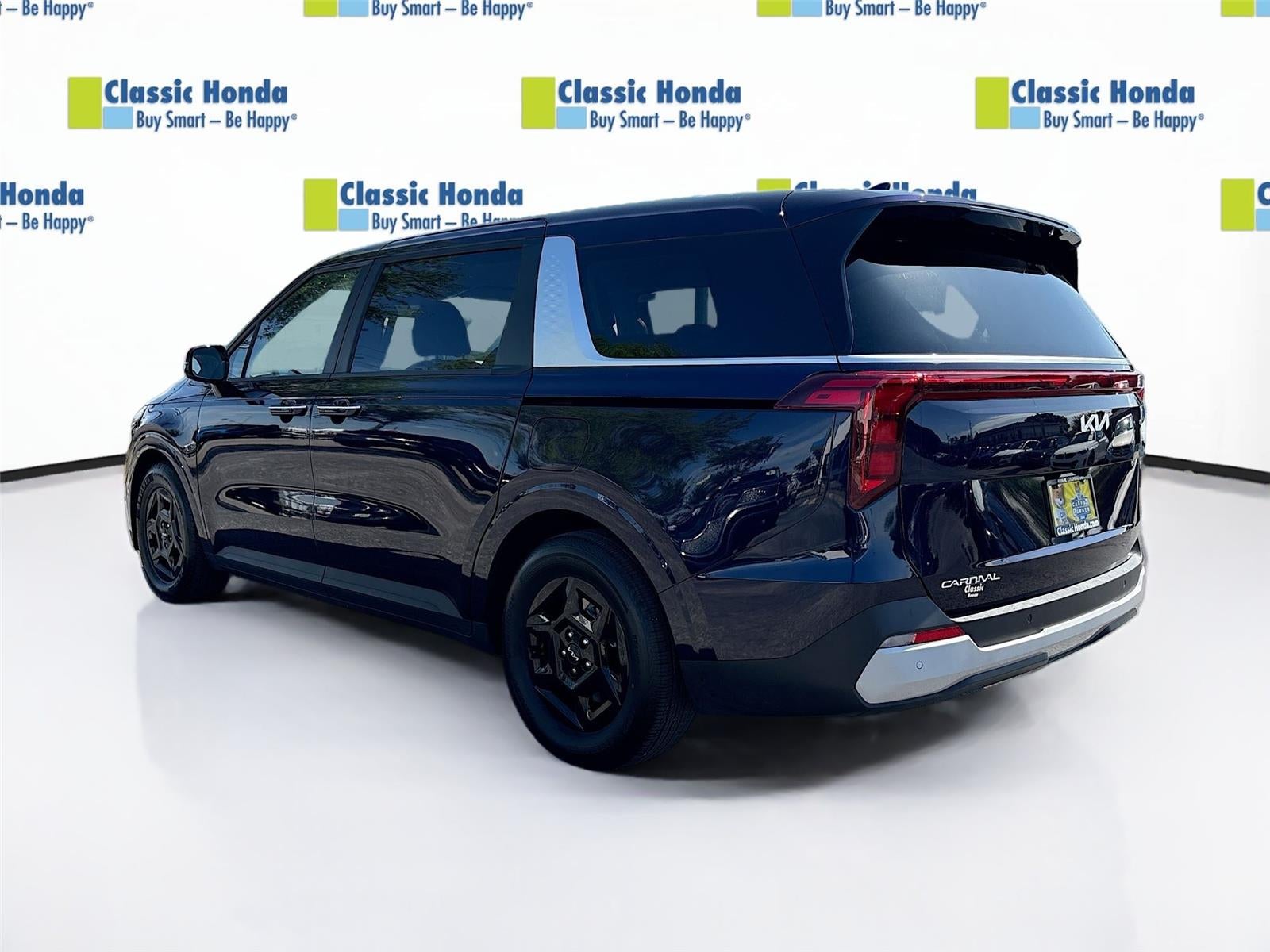 2025 Kia Carnival LXS